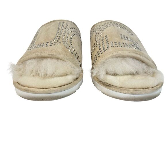 UGG Toscana Sheepskin UGG STUDDED Logo Slide Slippers Womens 8 - Picture 2 of 8